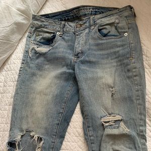 American eagle boy jeans